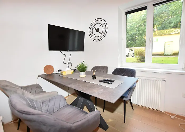 Ein Traum Im Leechwald Naehe Lkh * غراتس