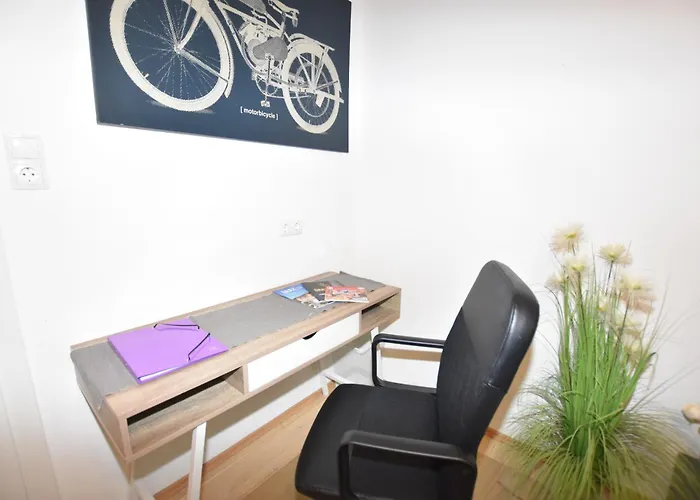 Ein Traum Im Leechwald Naehe Lkh Apartman